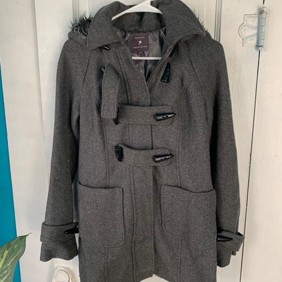 Grey winter coat - Picture 2 of 3